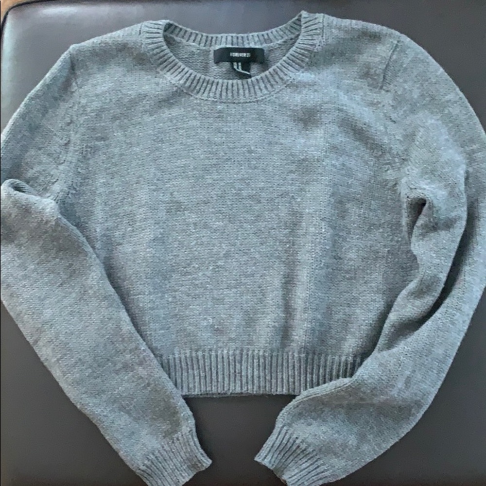 Grey cropped sweater